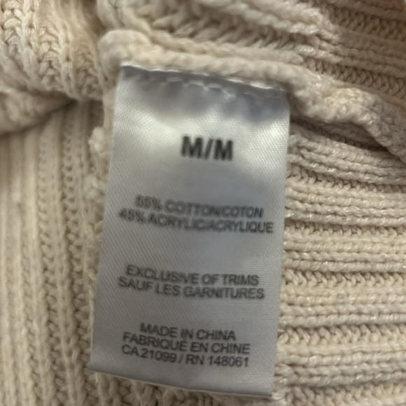 Off White Cropped Sweater, Sz M - Picture 5 of 5